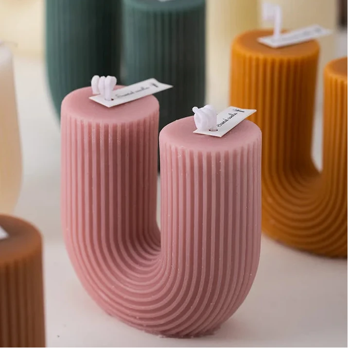 Rainbow-Bougie design sculpturale – décoration élégante et chaleureuse
