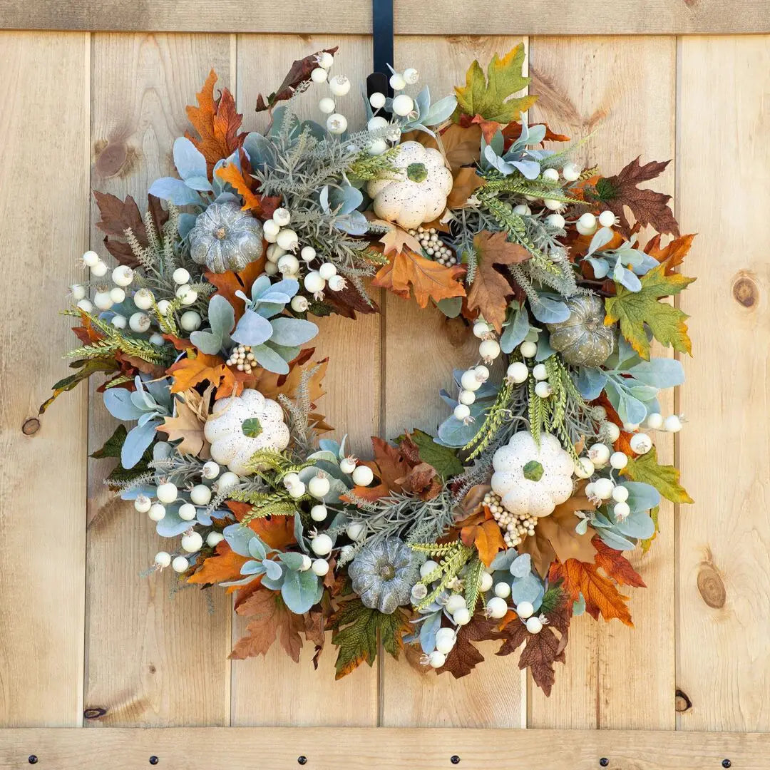 Couronne d’automne décorative – Citrouilles et feuillage aux tons chaleureux