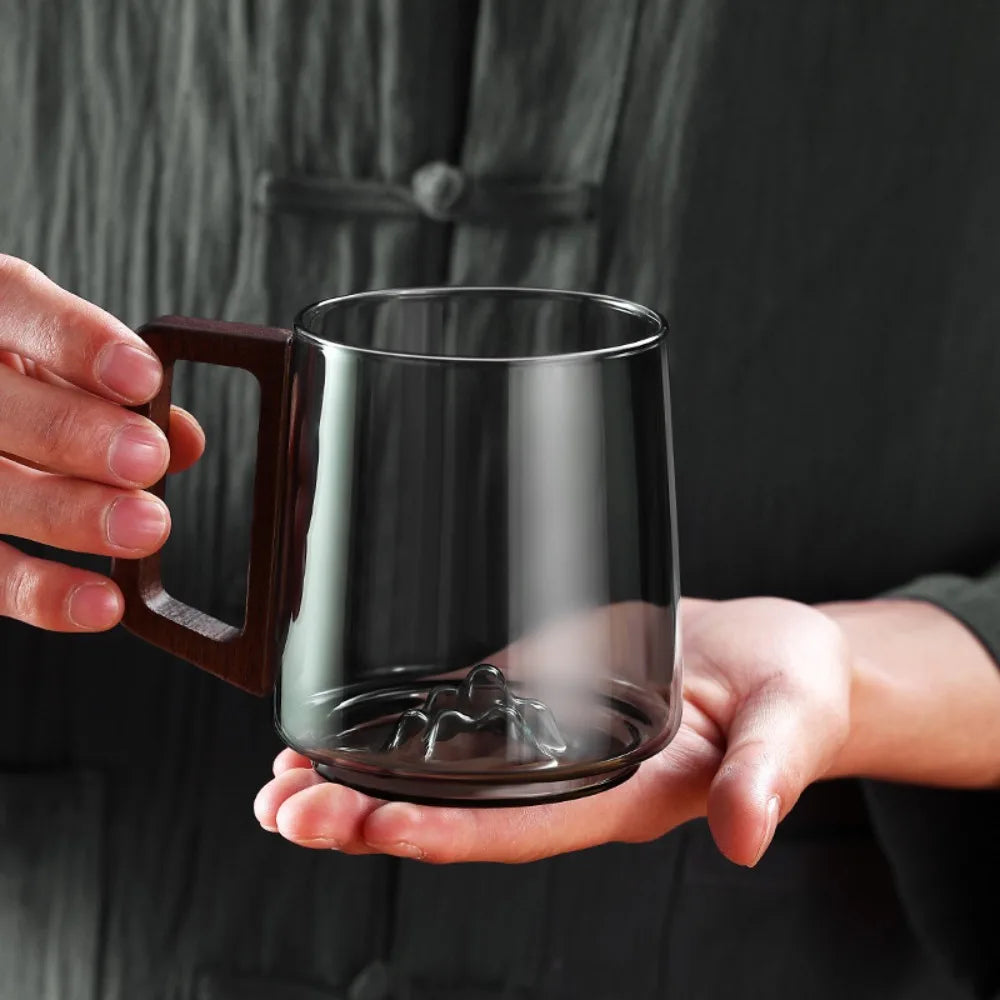 Fiora-Tasse en verre fumé avec anse en bois – 450 ml