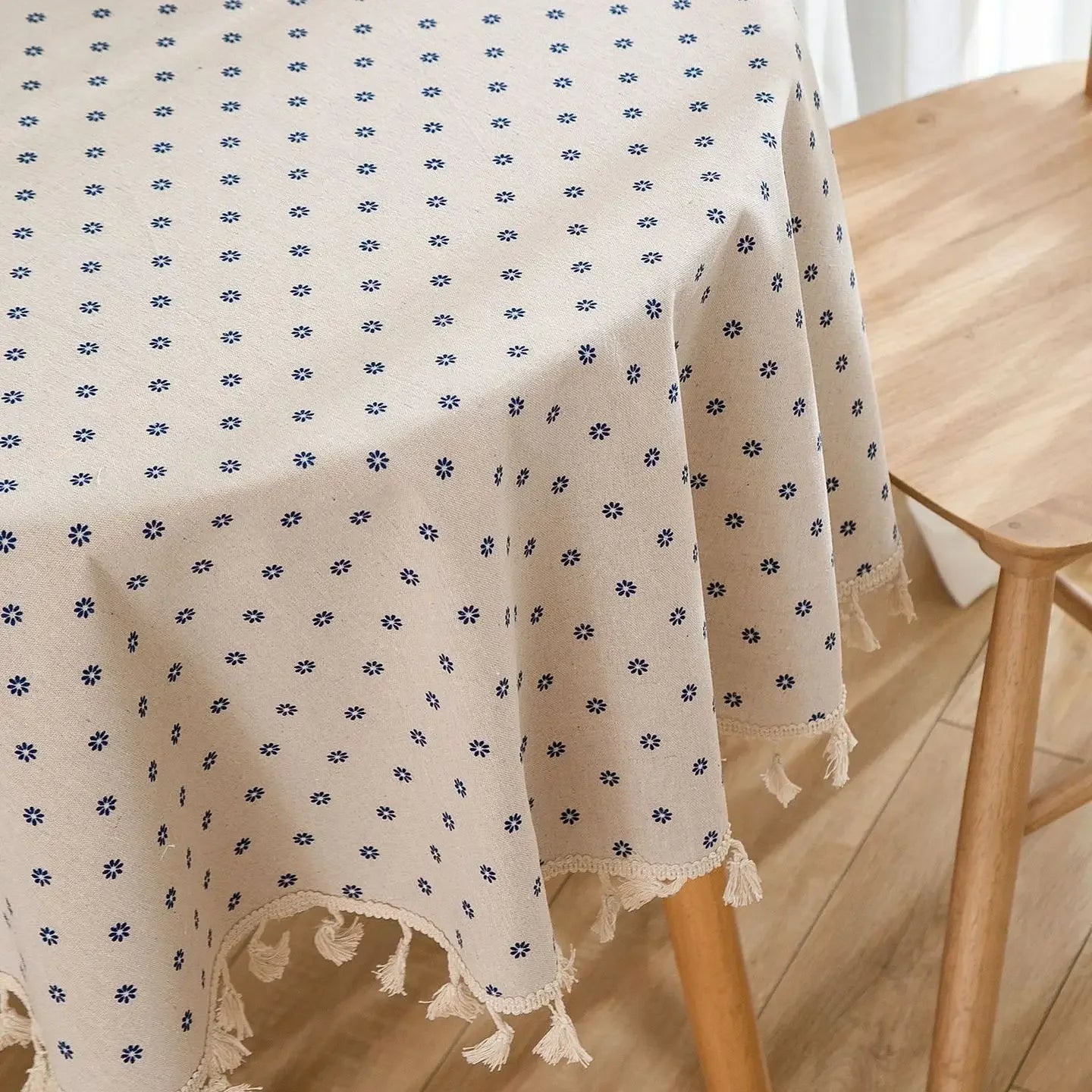 Sylvia-Nappe de table ronde à fleurs bleues ou beige – Élégance naturelle