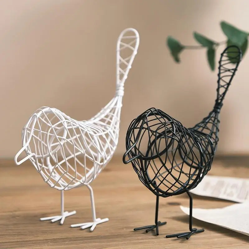 Oiseau décoratif en fil de métal – Sculpture minimaliste